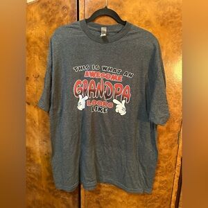 Awesome Grandpa Graphic T-Shirt - Gray